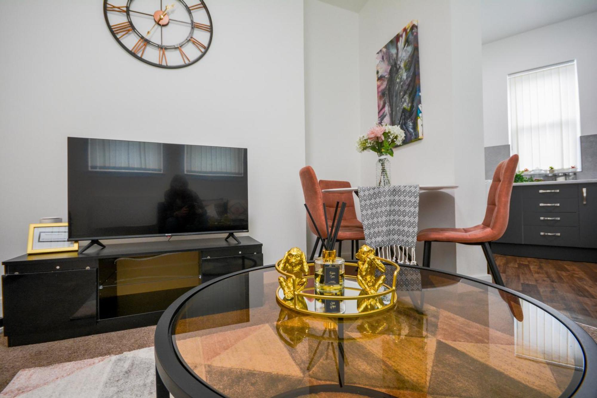 Stylish Suite With Free Parking 맨체스터 외부 사진